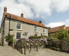 United Kingdom North York Moors & Coast Pickering vacation rental compare prices direct by owner 12069462