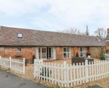 United Kingdom Warwickshire Alveston vacation rental compare prices direct by owner 4751473