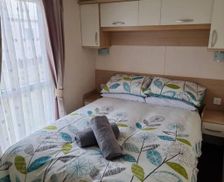 United Kingdom Lincolnshire Chapel Saint Leonards vacation rental compare prices direct by owner 12145579