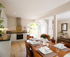 United Kingdom West Sussex Chichester vacation rental compare prices direct by owner 15976652