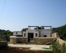 Italy Puglia Castrignano del Capo vacation rental compare prices direct by owner 13131133