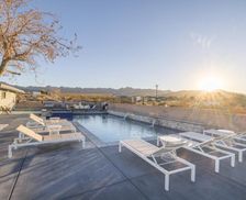 United States California Twentynine Palms vacation rental compare prices direct by owner 10289691