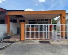 Malaysia Perlis Kangar vacation rental compare prices direct by owner 15964207