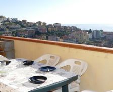 Italy Liguria Costarainera vacation rental compare prices direct by owner 17940004