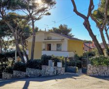 Italy Tuscany Castiglioncello vacation rental compare prices direct by owner 11573926