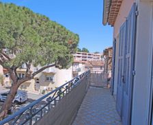 France Provence-Alpes-Côte d'Azur STE MAXIME vacation rental compare prices direct by owner 11937784