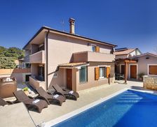 Croatia Istria Pula vacation rental compare prices direct by owner 10187384