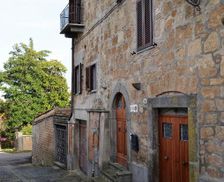 Italy Lazio Bagnoregio vacation rental compare prices direct by owner 13806046