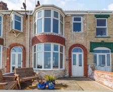 United Kingdom East Riding of Yorkshire Withernsea vacation rental compare prices direct by owner 26813567