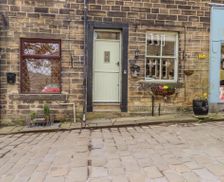 United Kingdom West Yorkshire Haworth vacation rental compare prices direct by owner 16017405