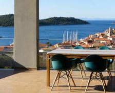 Croatia Vis Island Vis vacation rental compare prices direct by owner 14599570