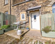 United Kingdom West Yorkshire Ripponden vacation rental compare prices direct by owner 4882514