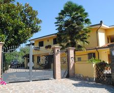 Italy Lazio Valmontone vacation rental compare prices direct by owner 28467442