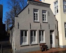 Germany Lower Saxony Weener vacation rental compare prices direct by owner 11696023