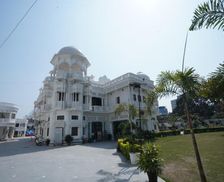 India Uttar Pradesh Lucknow vacation rental compare prices direct by owner 26834571