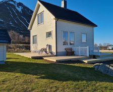 Norway Nordland Bøstad vacation rental compare prices direct by owner 16242702