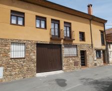 Spain Castile and Leon San Cristóbal de Segovia vacation rental compare prices direct by owner 13507193
