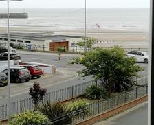 United Kingdom East Riding of Yorkshire Bridlington vacation rental compare prices direct by owner 13452760