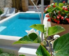 France Languedoc-Roussillon Dions vacation rental compare prices direct by owner 13471978