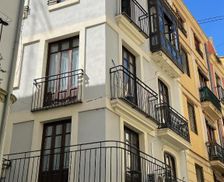 Spain Valencia València vacation rental compare prices direct by owner 11714060