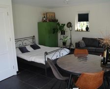 Netherlands Noord-Holland Breezand vacation rental compare prices direct by owner 13714043