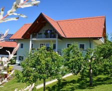 Austria Styria Leutschach vacation rental compare prices direct by owner 13721293