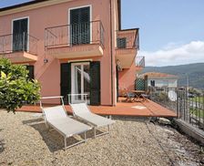 Italy Liguria Diano Arentino vacation rental compare prices direct by owner 9370713