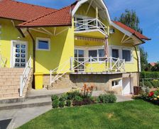 Hungary Balaton Fonyód vacation rental compare prices direct by owner 14654699