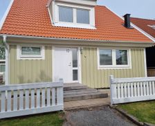 Sweden Västra Götaland Lysekil vacation rental compare prices direct by owner 27040696