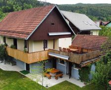 Slovenia Dolenjska (Lower Carniola) Stari Trg ob Kolpi vacation rental compare prices direct by owner 26213617