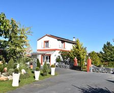 France Auvergne Vieille-Brioude vacation rental compare prices direct by owner 28104137