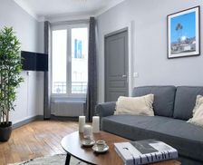 France Île-de-France Paris vacation rental compare prices direct by owner 15396231