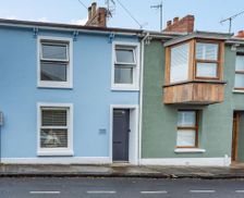 United Kingdom Wales Tenby vacation rental compare prices direct by owner 6493377