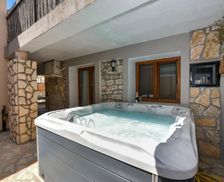 Croatia Dalmatien Posedarje vacation rental compare prices direct by owner 15247821