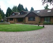 United Kingdom West Midlands Solihull vacation rental compare prices direct by owner 16053597