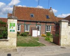 France Picardy La neuville roy vacation rental compare prices direct by owner 17819501