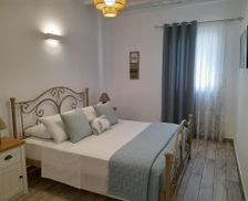 Greece Syros Kini vacation rental compare prices direct by owner 14894993