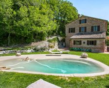 Italy Marche Montefelcino vacation rental compare prices direct by owner 23671170