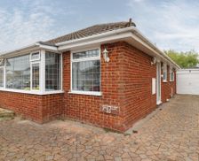 United Kingdom Kent Dymchurch vacation rental compare prices direct by owner 26646184