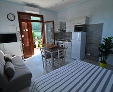 Italy Lazio Grotte di Castro vacation rental compare prices direct by owner 26387115