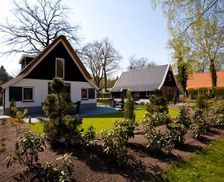 Netherlands Gelderland Arnhem vacation rental compare prices direct by owner 18006038