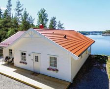 Sweden Varmland County Årjäng vacation rental compare prices direct by owner 6413198