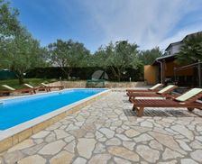 Croatia Zadar County Sv. Filip i Jakov vacation rental compare prices direct by owner 24988183