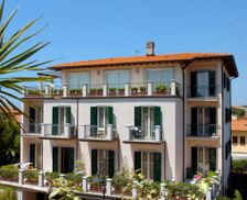 Italy Tuscany Marina di Pietrasanta vacation rental compare prices direct by owner 18048442