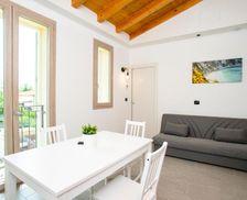 Italy Livorno Portoferraio vacation rental compare prices direct by owner 27704658