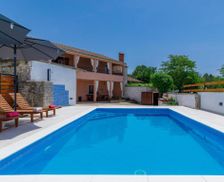 Croatia Istria Žminj vacation rental compare prices direct by owner 15426381