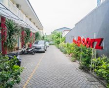 Indonesia East Java Sidoarjo vacation rental compare prices direct by owner 13724179