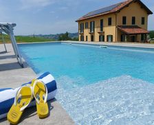 Italy Piedmont Nizza Monferrato vacation rental compare prices direct by owner 14419174