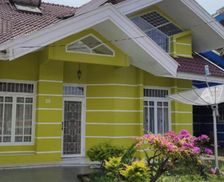 Indonesia Sumatra Berastagi vacation rental compare prices direct by owner 26131747