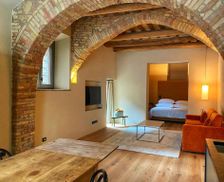 Italy Tuscany San Quirico dʼOrcia vacation rental compare prices direct by owner 17746203